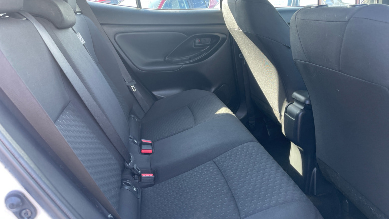 Toyota Yaris Cross 1.5 Hybrid Icon 5dr CVT Hybrid Estate